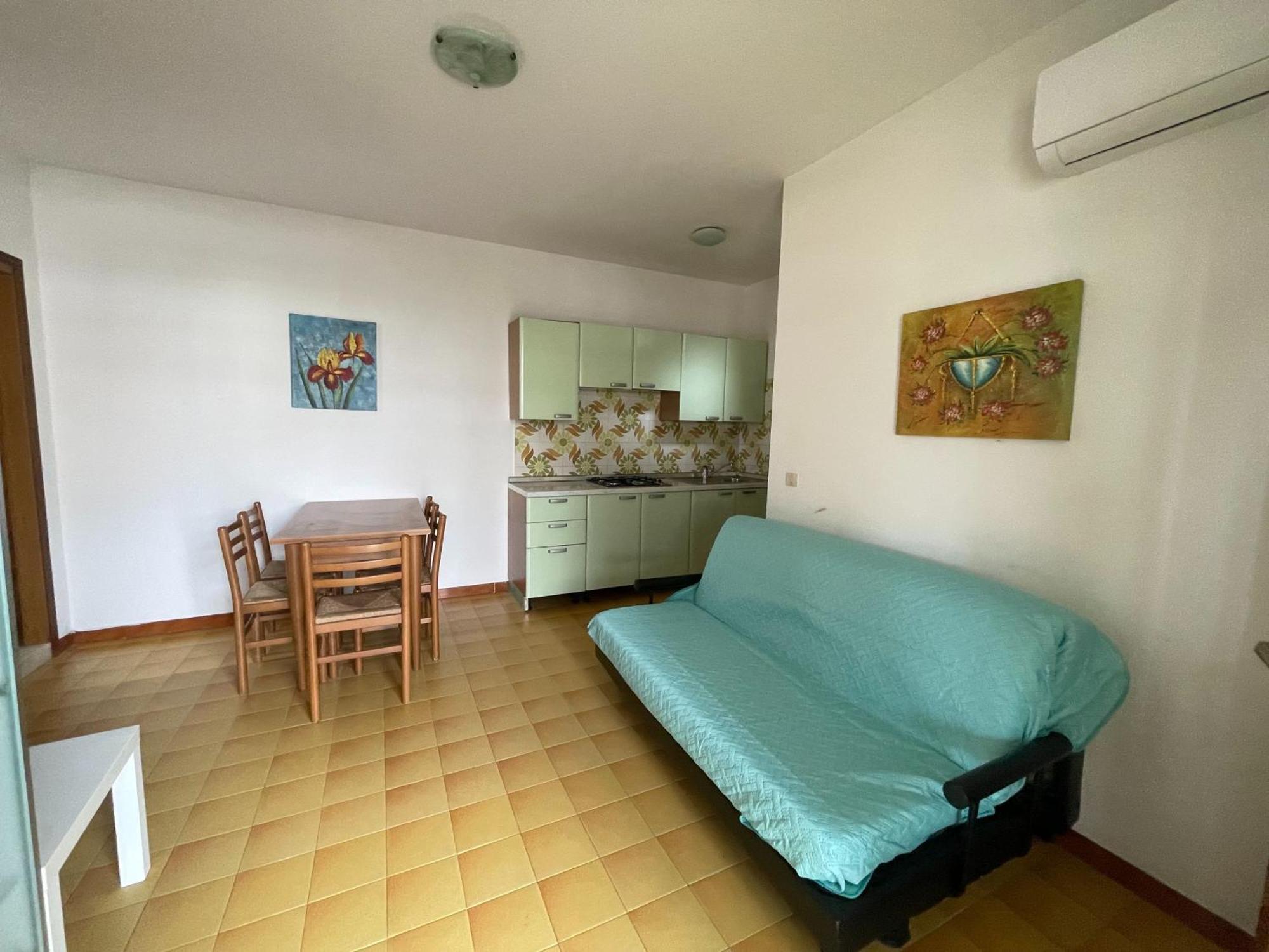 Flat With Shared Garden 200 Metres From The Sea Apartment
